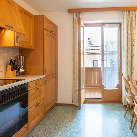 In With A Balcony Appartement