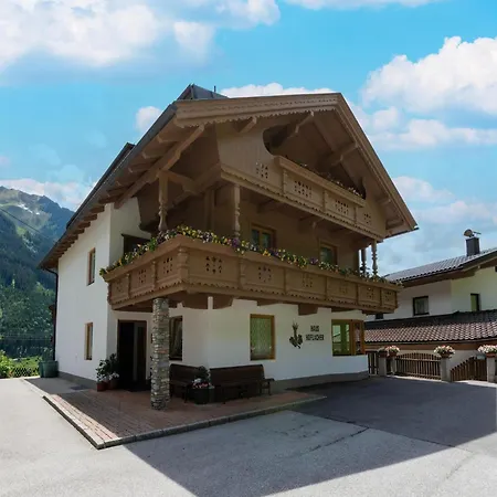 In With A Balcony Appartement *
