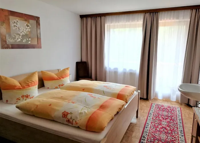 In With A Balcony Appartamento