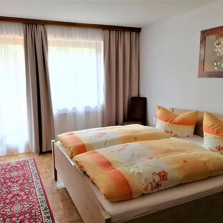 Апартаменти In With A Balcony Майргофен